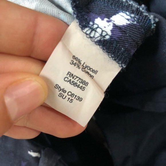 JCrew Printed Cropped Tencel Pants Career Navy - Picture 8 of 9